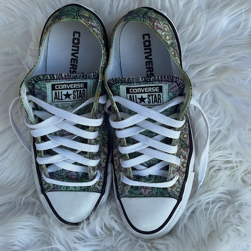 Pre-owned Converse All Star Floral Lace Up Athletic Shoes. Size 7 - Picture 3 of 13